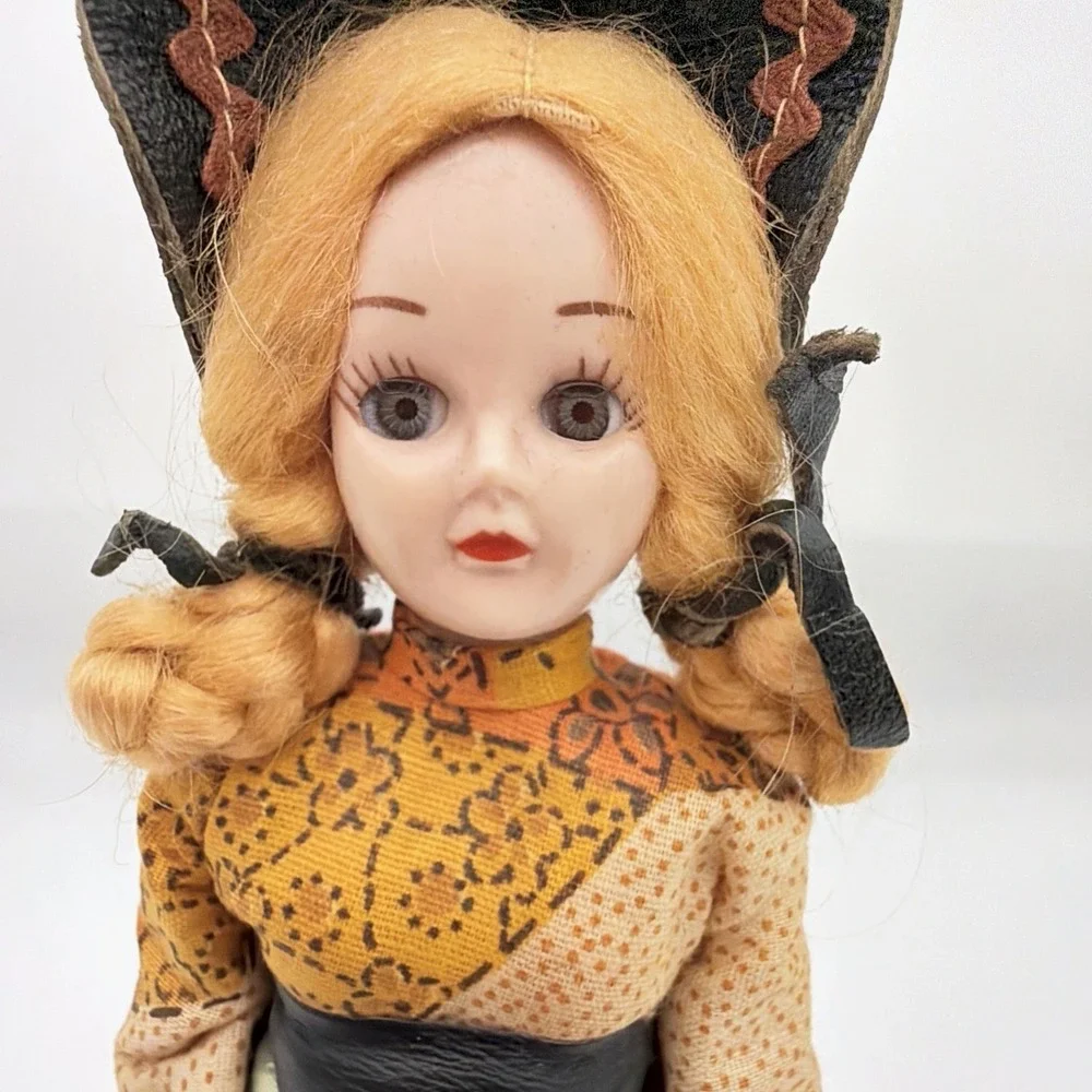 Carlson VTG Doll Plastic Sleep Eyes Blonde Braids Folk